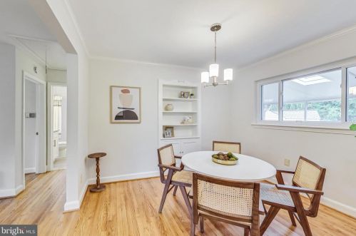 2315 Homestead Dr, Silver Spring MD 20902-4950 exterior