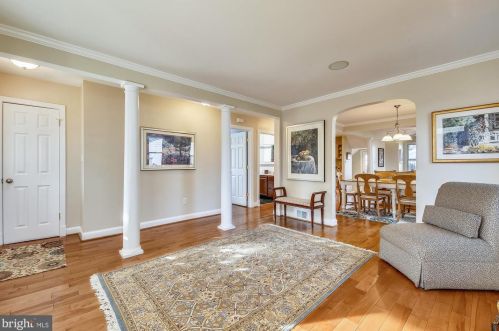 721 Brent Rd, Rockville MD 20854-1782 exterior