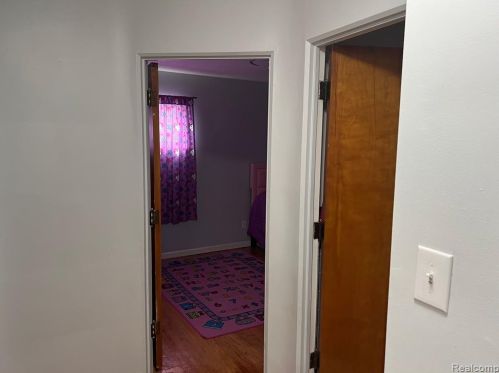 29805 Marquette St, Garden City MI 48135-3602 exterior