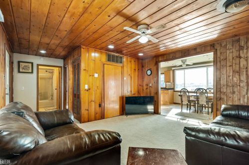 6334 Marina Dr, Algonac MI 48001-4212 exterior