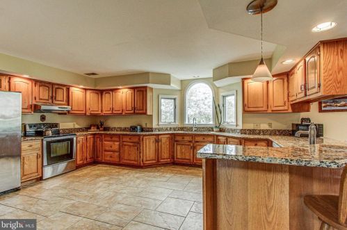 1790 Creamery Rd, Quakertown PA 18951-5518 exterior