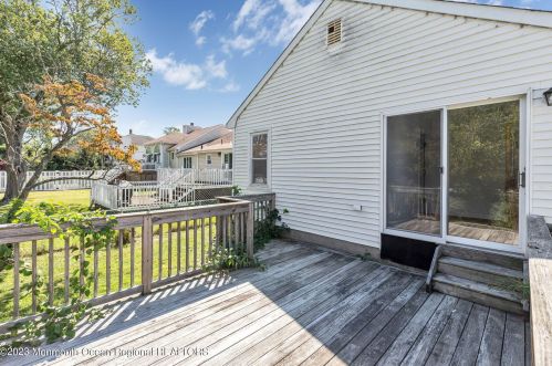 82 Victor Ave, West Long Branch NJ 07764-1511 exterior