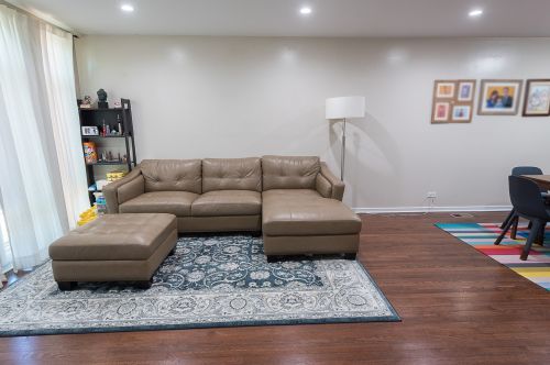 5225 Kimbark Ave, Chicago IL  60615-4009 exterior