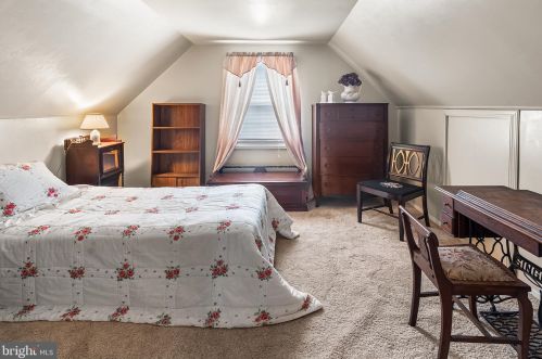 116 Rhoads Ave, Tavistock NJ 08033-1415 exterior