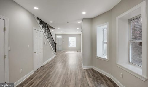 256 Clay St, Trenton NJ 08611-1716 exterior