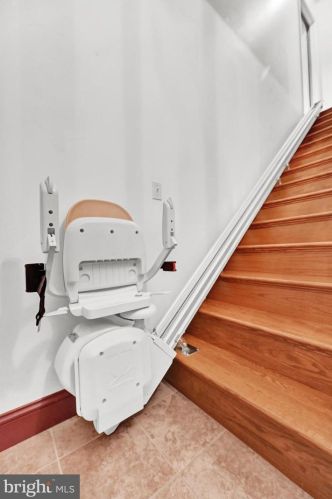 1739 Conard Rd, Lancaster PA 17602-1302 exterior