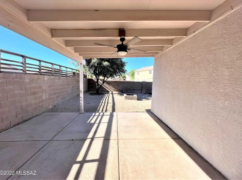 8870 Mountain Spring Dr, Tucson AZ  85747-5659 exterior
