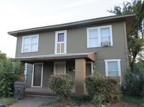 606 Centre St, Dallas TX  75208-6328 exterior