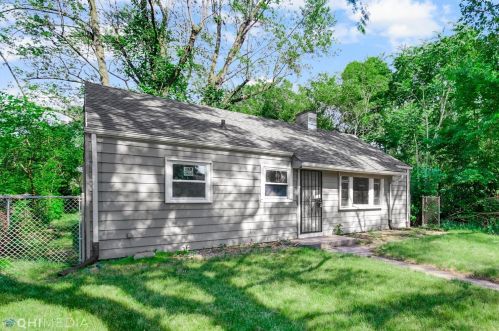 723 Matthews St, Gary IN 46406-1530 exterior