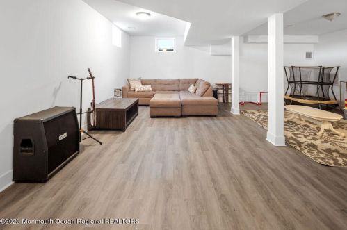 908 Calvin St, Lacey NJ 08731-1056 exterior