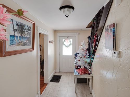 123 Savoy Ave, Springfield MA 01104-2072 exterior