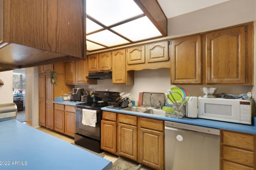 6036 36 Dr, Phoenix AZ 85053-2831 exterior