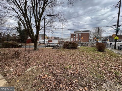 551 Gilham St, Philadelphia PA  19111-5230 exterior