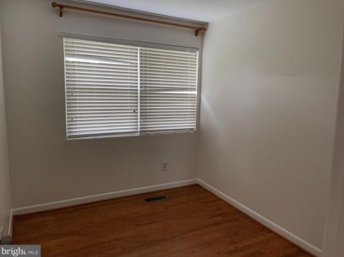 6931 Espey Ln, Mc Lean VA  22101-5456 exterior