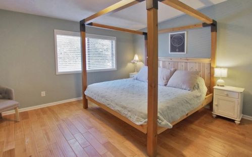 402 Cedar Chase Cir, Atlanta GA 30324-4294 exterior