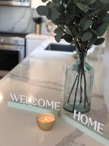 320 Rossmore Dr, Oxnard CA  93035-4465 exterior