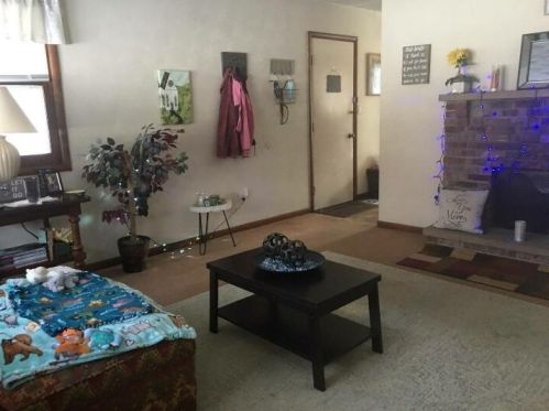 233 12 St, Plainwell MI 49080-1117 exterior