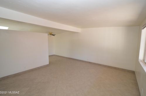 4825 23rd St, Tucson AZ  85711-4911 exterior