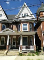 348 Church St, Slatington, PA 18080-1901