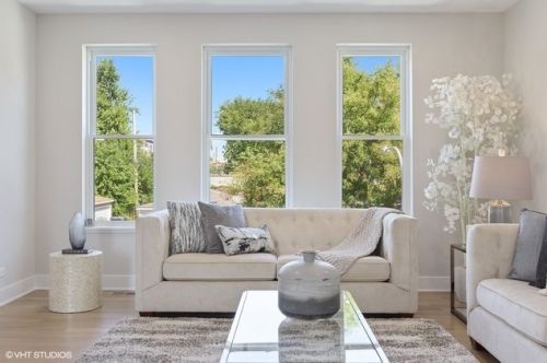 715 48th St, Chicago IL 60609-1803 exterior