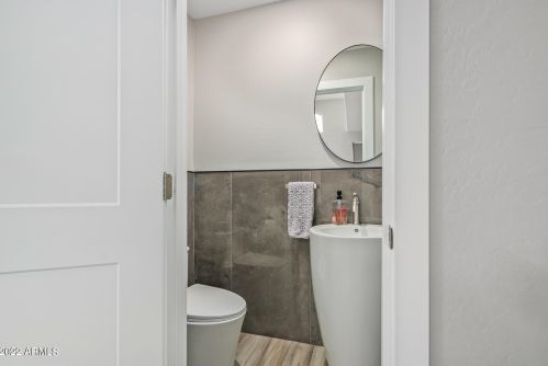 22640 47th Pl, Phoenix AZ  85050-6905 exterior