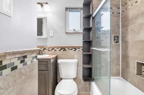 7837 Elm St, Pittsburgh PA 15234-1952 exterior