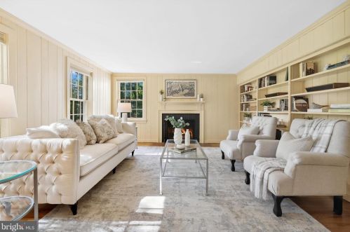 2775 Main St, Trenton NJ 08648-1037 exterior