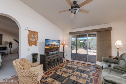 38168 Silverwood Dr, Tucson AZ 85739-1003 exterior