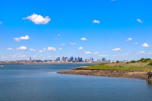 529 Pleasant St, Winthrop MA  02152-2756 exterior