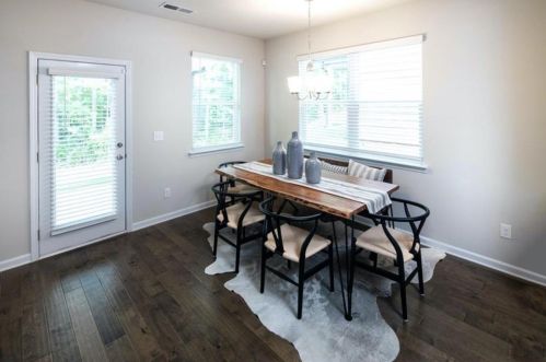 442 Burgundy Ter, Atlanta GA 30354-2271 exterior