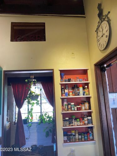 4234 Kilmer St, Tucson AZ 85711-2826 exterior