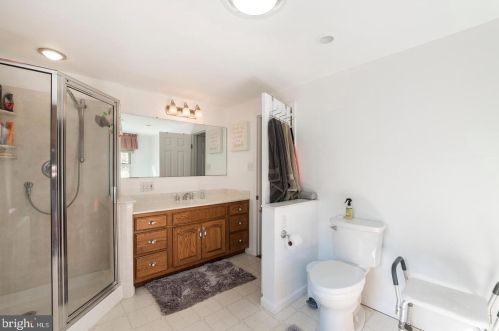 1557 Kauffman Rd, Pottstown PA 19464-2399 exterior