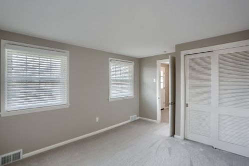 2630 Fairgreen Dr, Pittsburgh PA  15241-2916 exterior