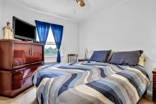 170 Madison Ave, Valhalla NY 10595-1827 exterior