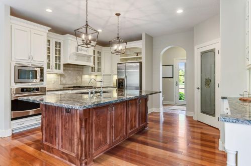 6585 Hillstrom Rd, Maple Plain MN 55359-8748 exterior