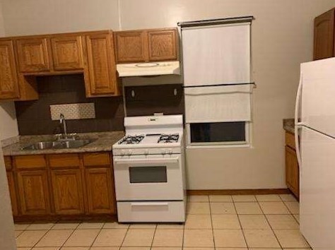 137 Leamington Ave, Chicago IL 60651-1424 exterior