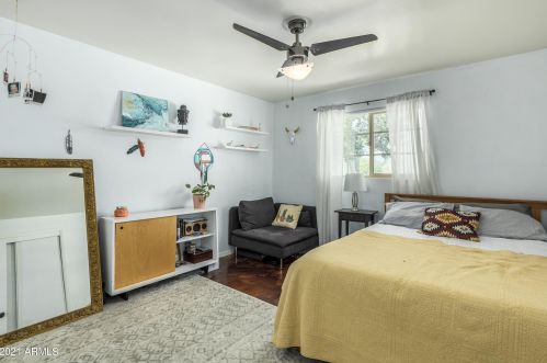 1233 El Camino Dr, Phoenix AZ 85051-9124 exterior