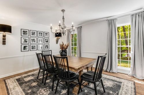 7105 Brandon Mill Rd, Atlanta GA  30328-1922 exterior