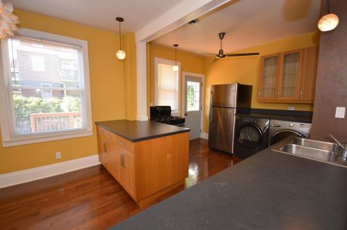 409 Kathleen St, Pittsburgh PA  15211-2117 exterior