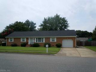 2600 Elizabeth Harbor Dr, Chesapeake, VA 23321-3906