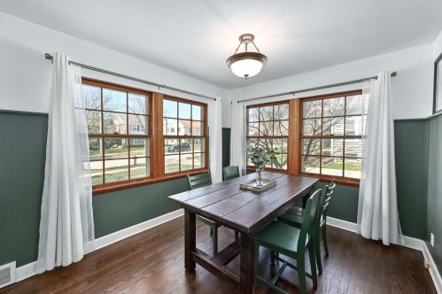 2110 91st St, Milwaukee WI  53226-2604 exterior