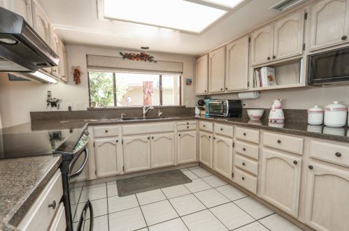 26209 Cloverland Dr, Chandler AZ 85248-9221 exterior