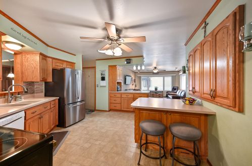 5236 24 St, Milwaukee WI 53204-2505 exterior