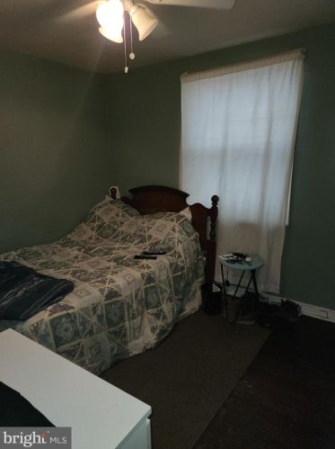 1822 28 St, Philadelphia PA 19145-2522 exterior