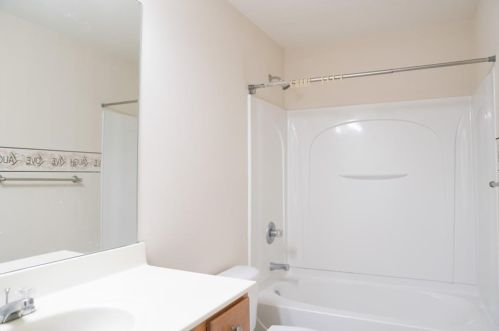 3127 Pittard Hl Pt, Duluth GA 30096-2222 exterior