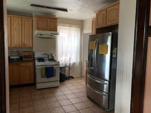 5544 Bryant St, Pittsburgh PA 15206-1675 exterior