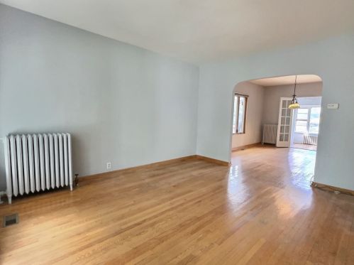 4832 Bernard St, Chicago IL 60625-5414 exterior