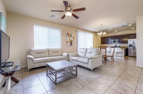 2822 Fair Oaks Ave, Tucson, AZ 85712