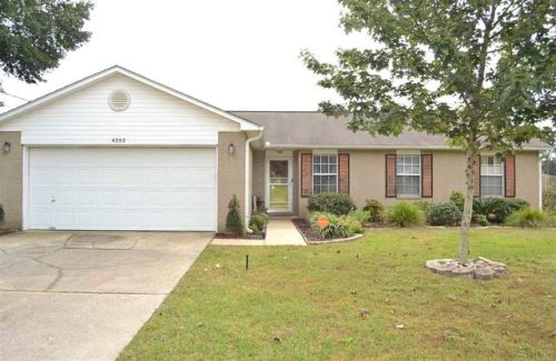 4252 Breezeway Cir, Milton FL  32583-2898 exterior