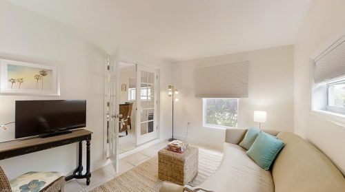 758 93 Ave, Naples FL 34108-2441 exterior